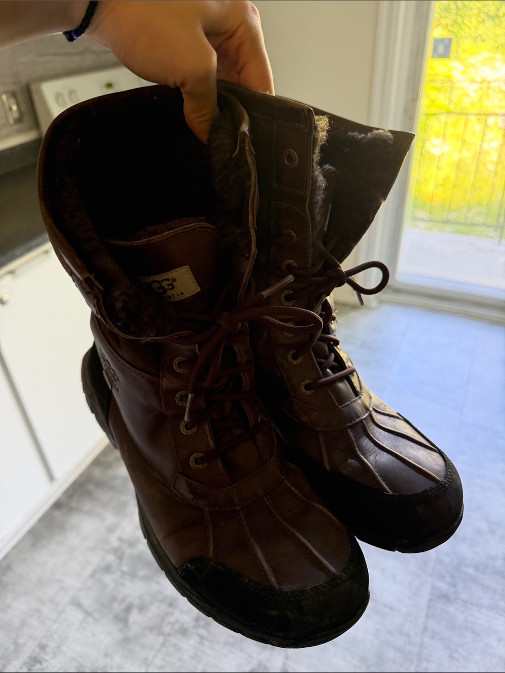 UGG Brown Leather Lace-Up Winter Boots with Fur Collar